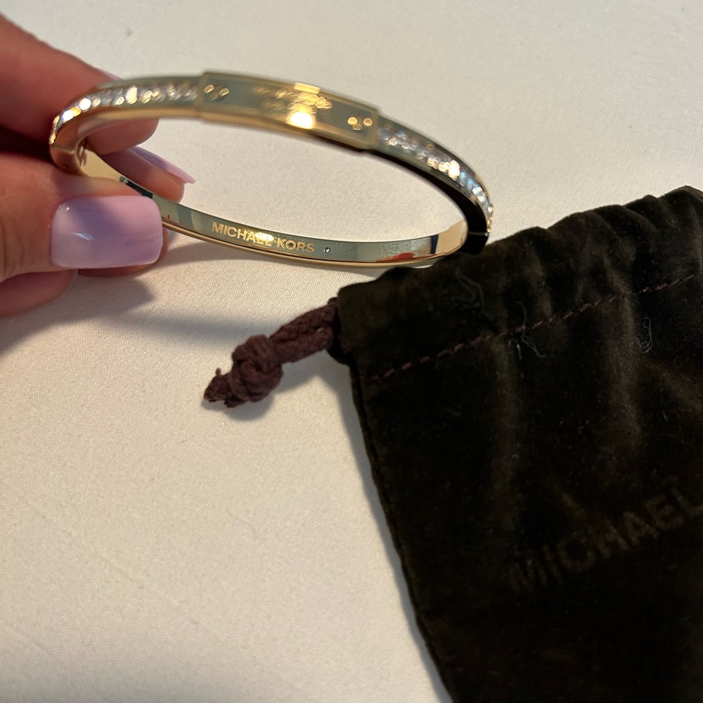 MICHEAL KORS • Gold Bangle w/ Diamonds • - Picture 6 of 8